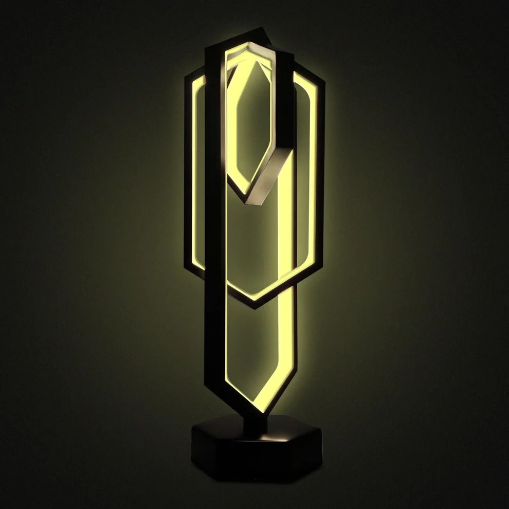 e3jvhzbj Coarts Modern Rgb Polygon Remote Control Table Lamp - Image 1